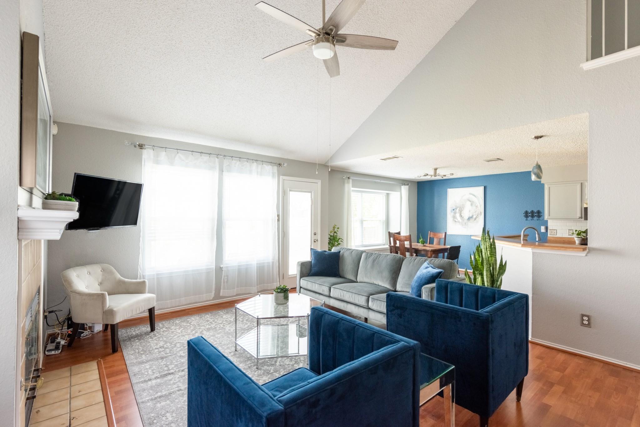 2640 Piping Rock Trl, Austin, TX 78748