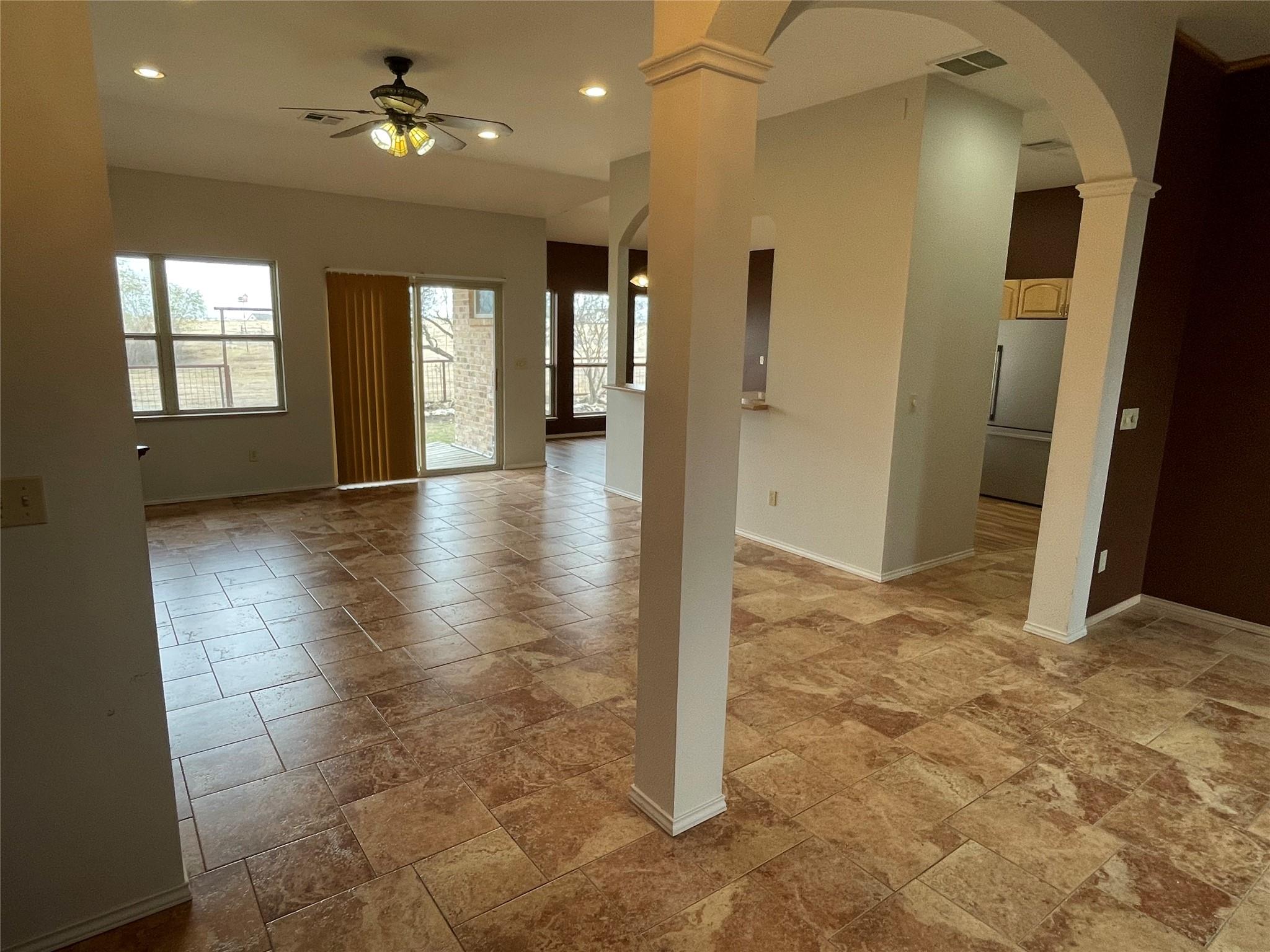 10106 Schmidt Ln, Manor, TX 78653