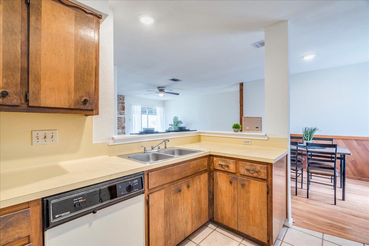 2602 Monitor Dr, Austin, TX 78745