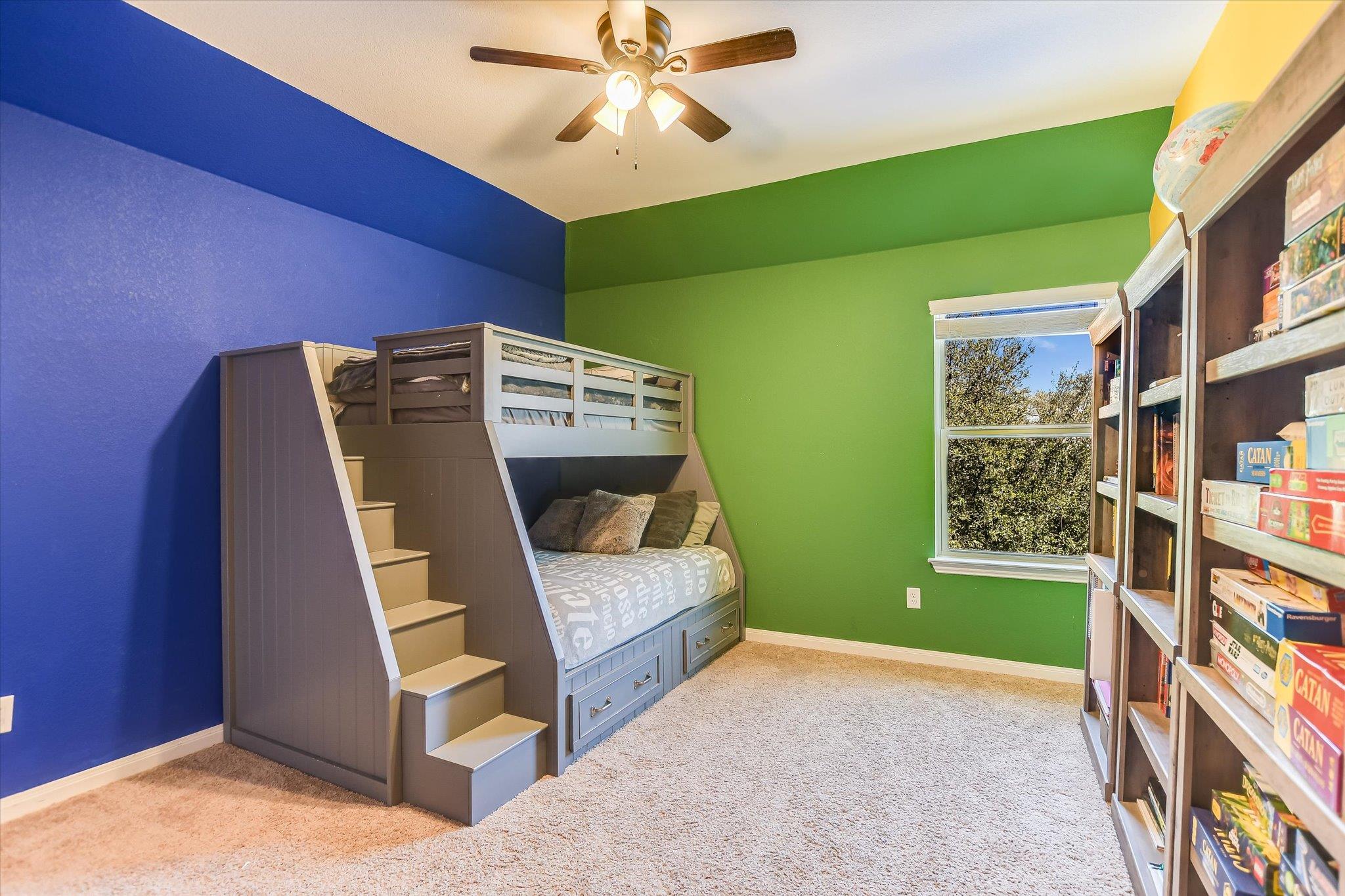 165 Crescent Heights Dr, Georgetown, TX 78628