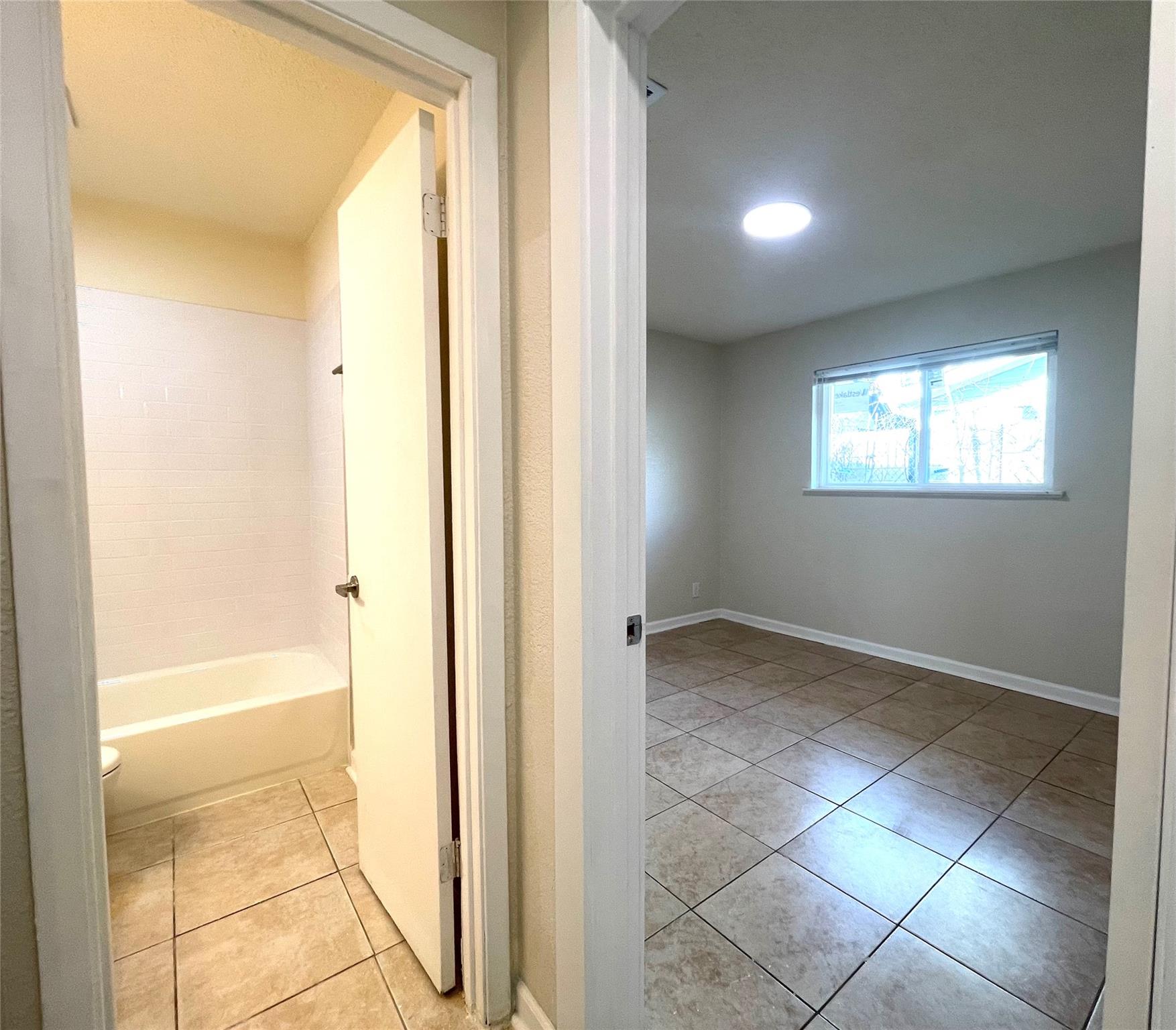 6510 Hickman Ave # 102, Austin, TX 78723