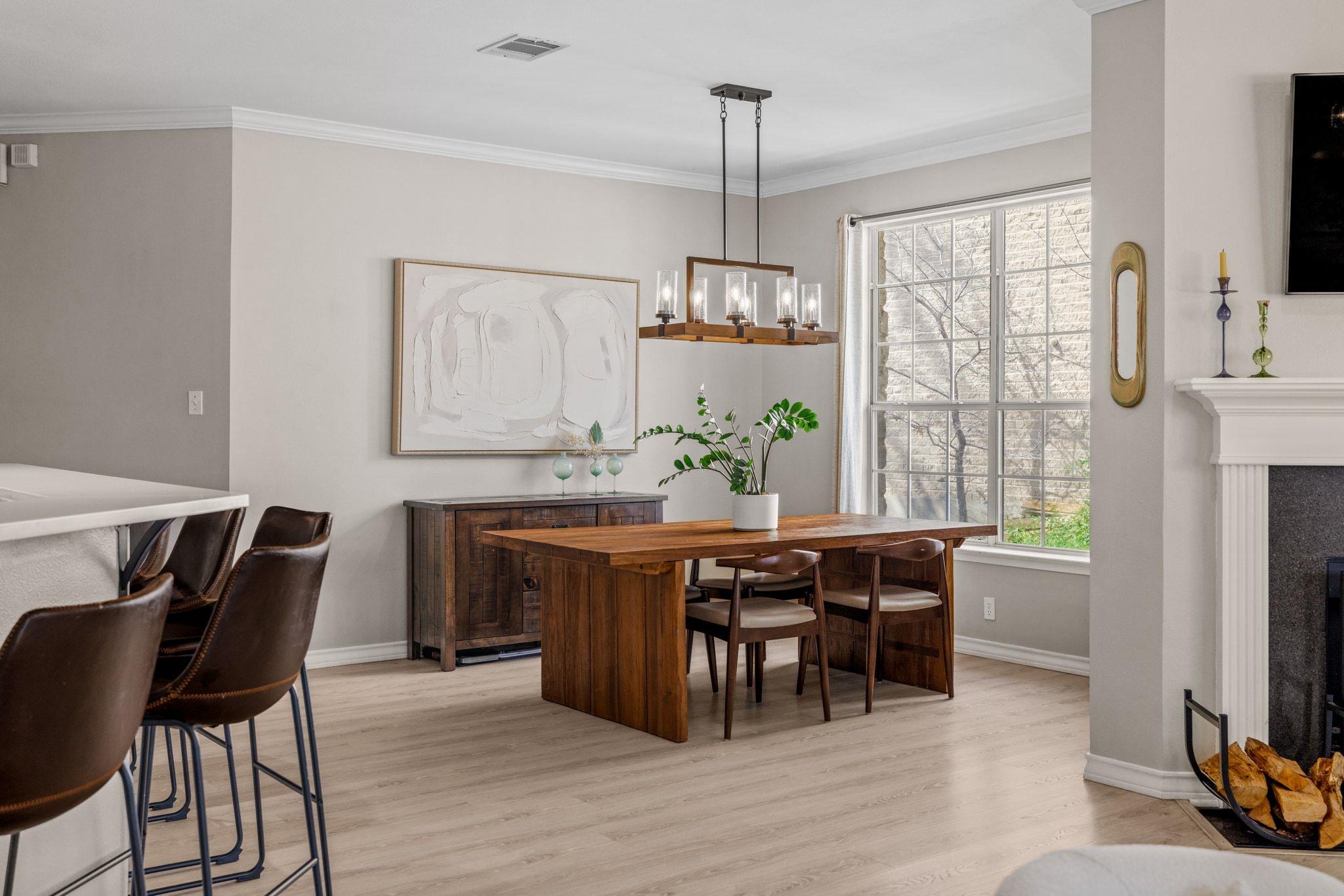 208 Sailors Run, Lakeway, TX 78734