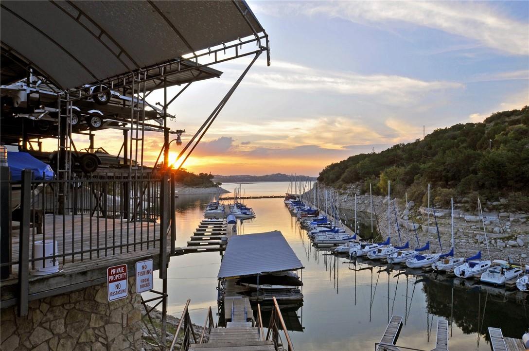 208 Sailors Run, Lakeway, TX 78734