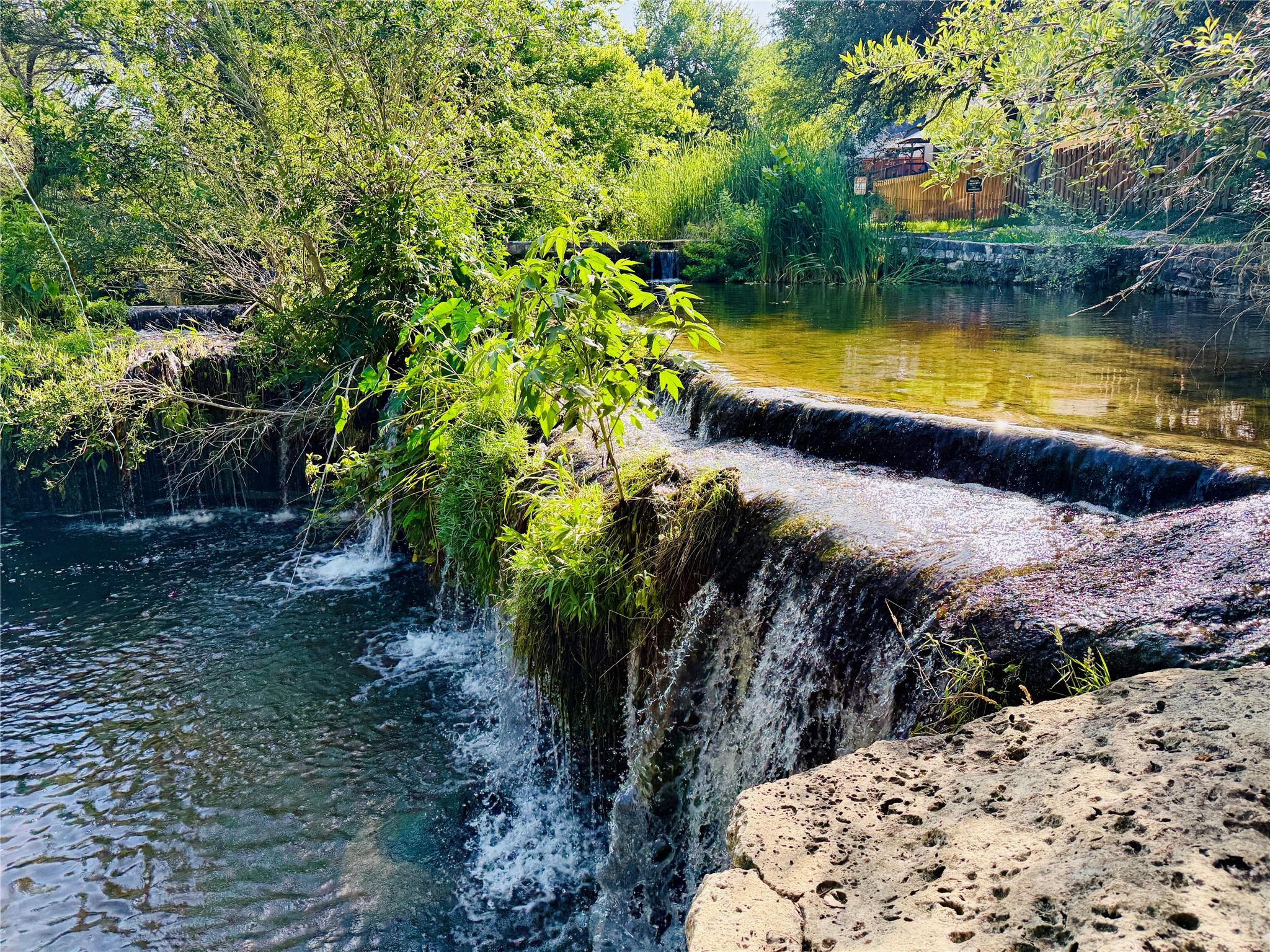 208 Sailors Run, Lakeway, TX 78734