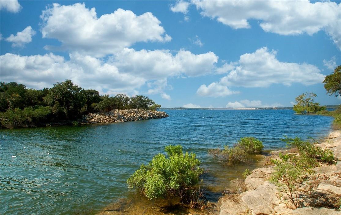 208 Sailors Run, Lakeway, TX 78734