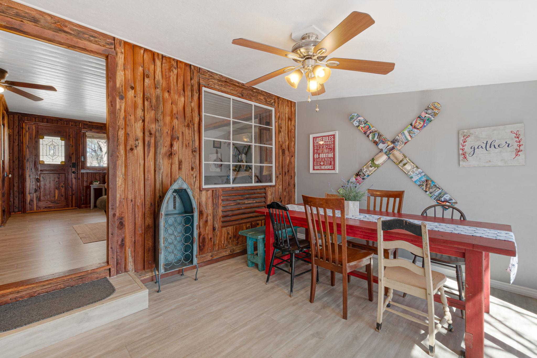 318 Clear Creek Dr, Burnet, TX 78611