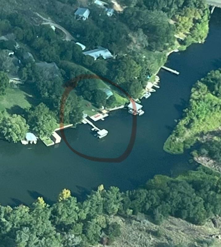 318 Clear Creek Dr, Burnet, TX 78611