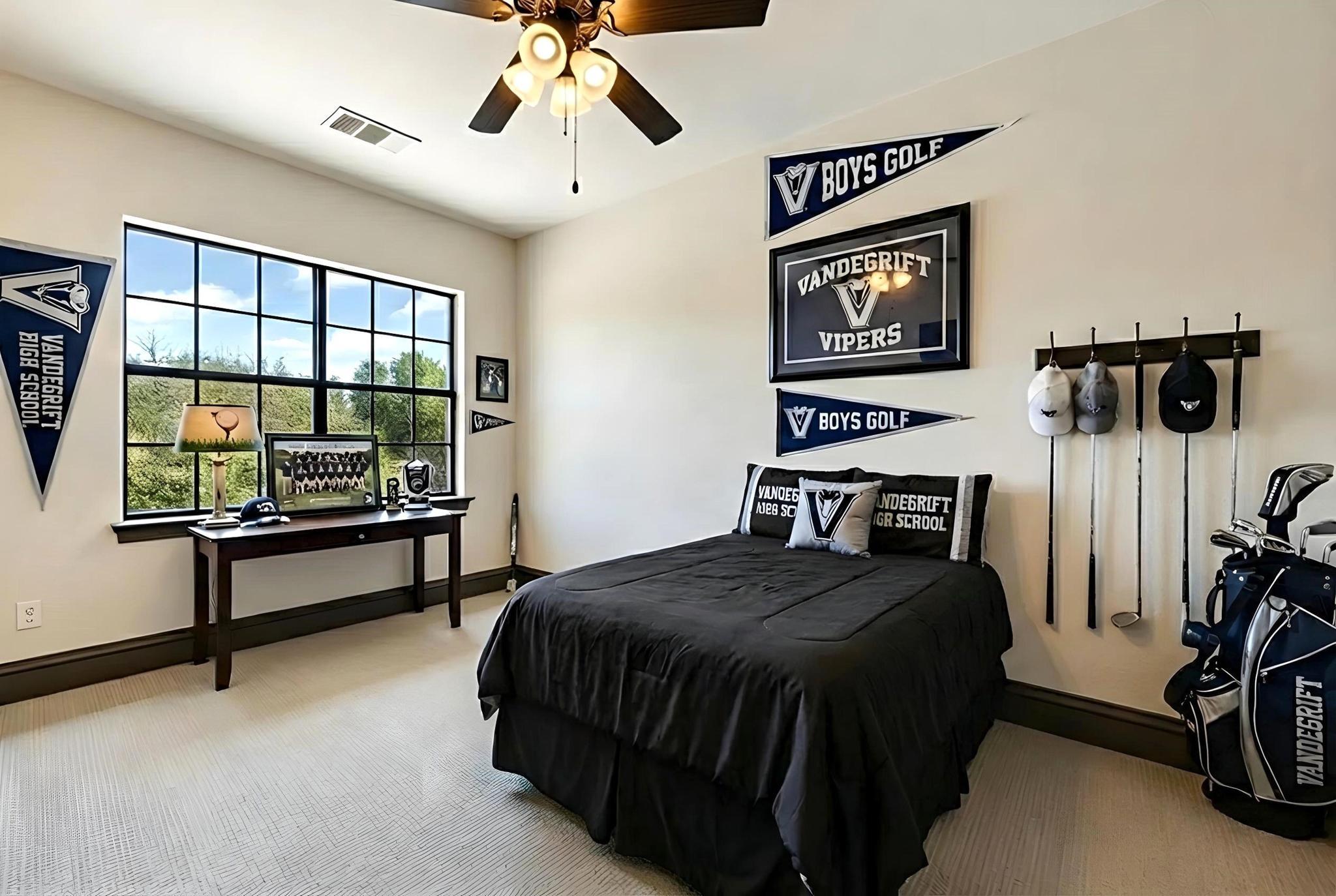 2104 University Club Dr, Austin, TX 78732