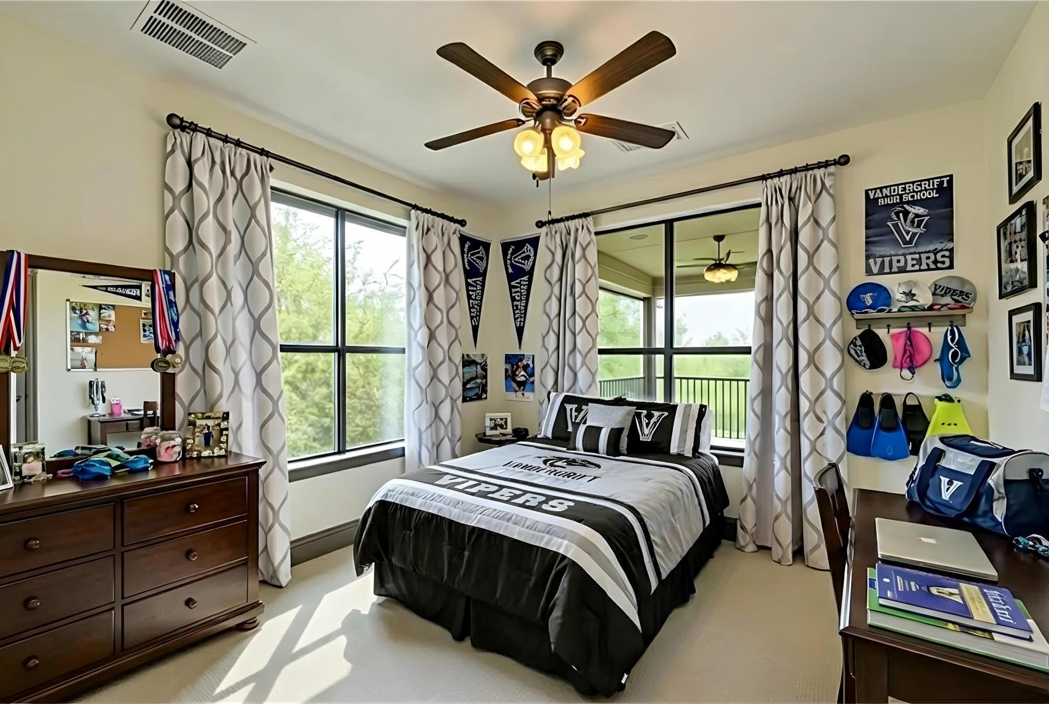 2104 University Club Dr, Austin, TX 78732