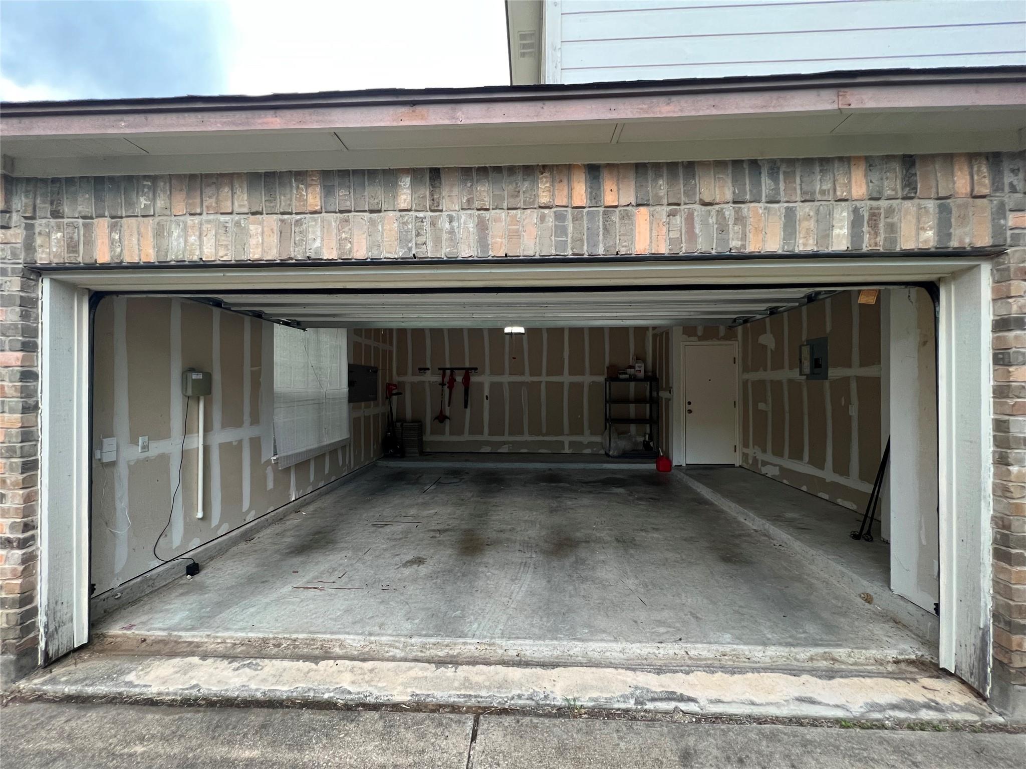 10717 Strand St, Austin, TX 78748