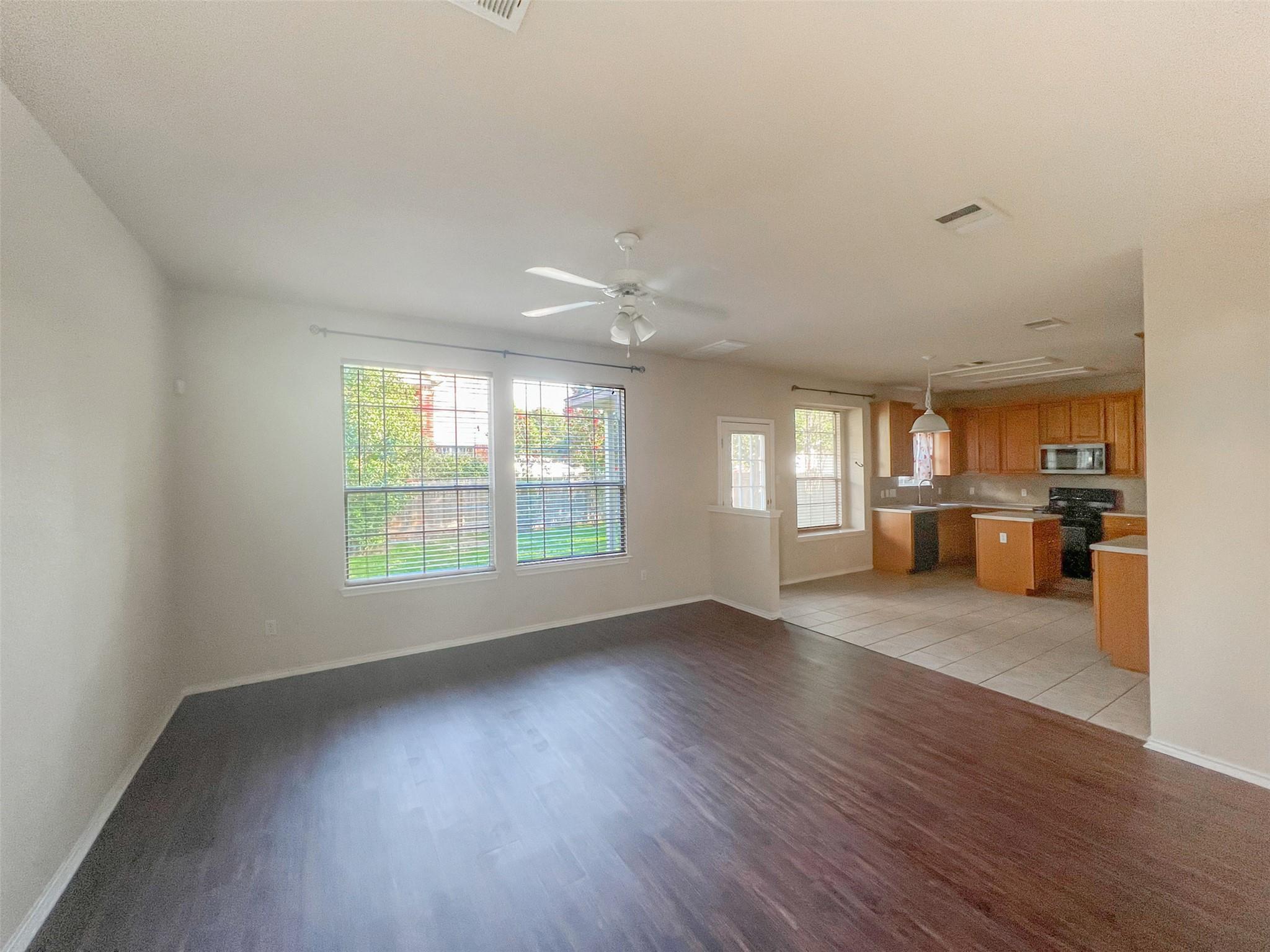 10717 Strand St, Austin, TX 78748