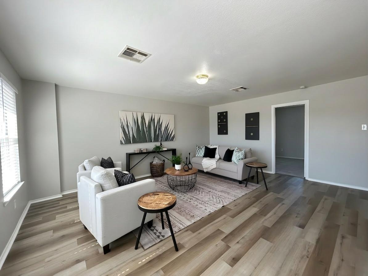 2201 Twin Peaks Cv, Leander, TX 78641