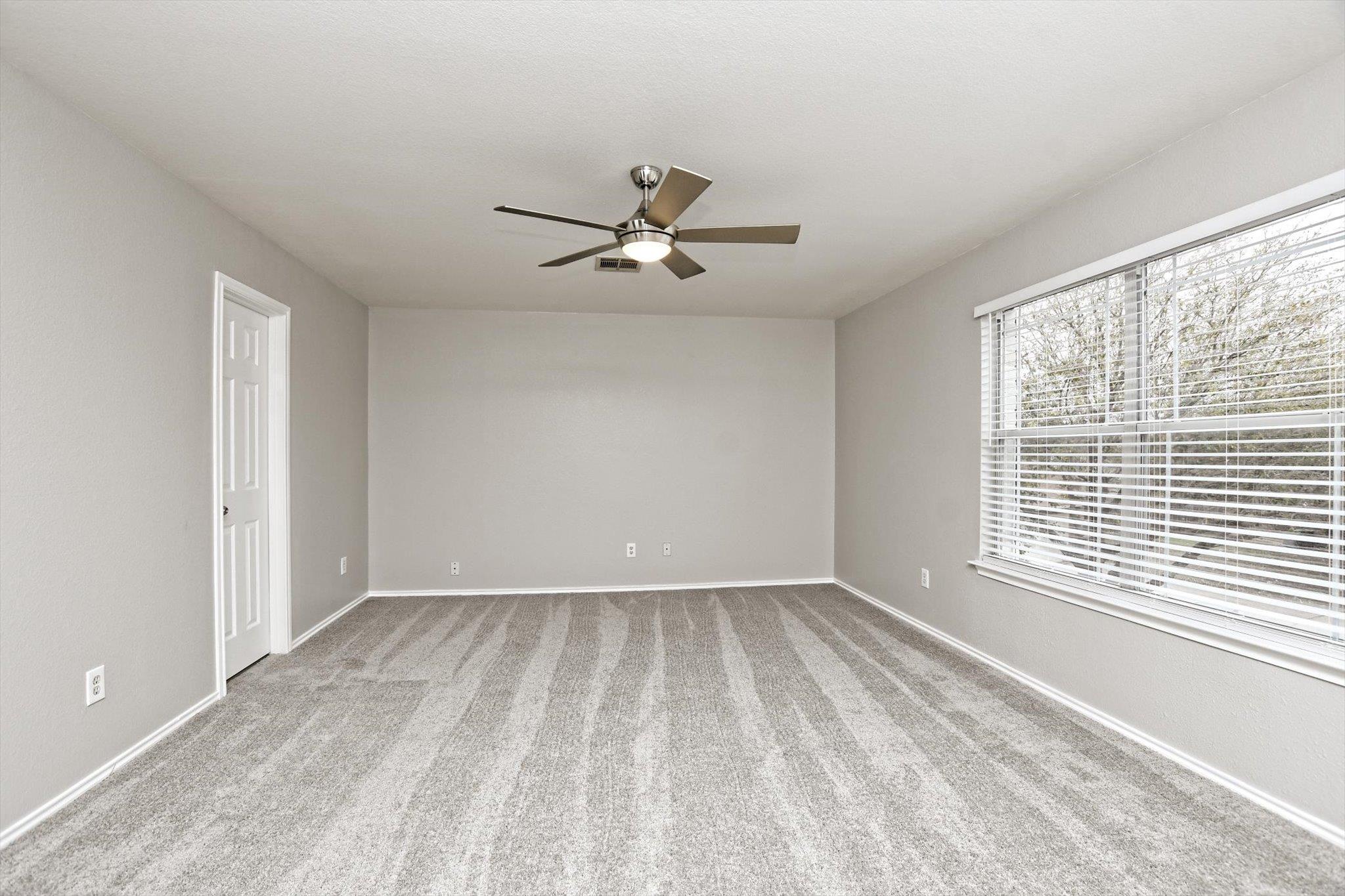 2201 Twin Peaks Cv, Leander, TX 78641