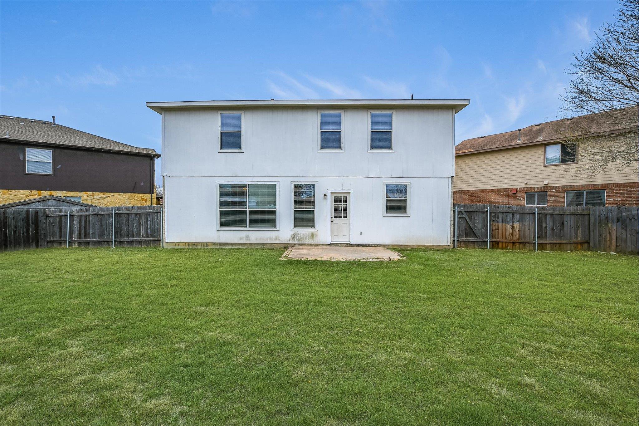 2201 Twin Peaks Cv, Leander, TX 78641