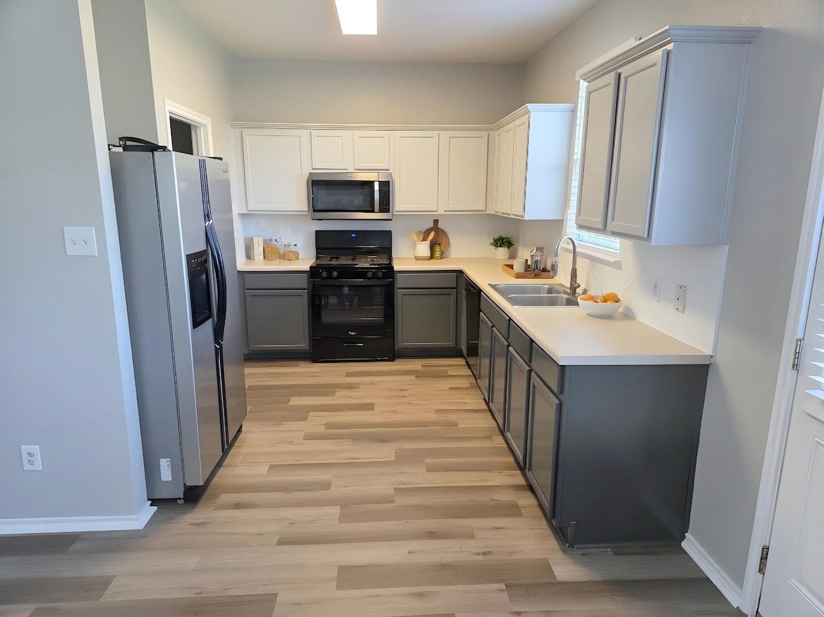 2201 Twin Peaks Cv, Leander, TX 78641