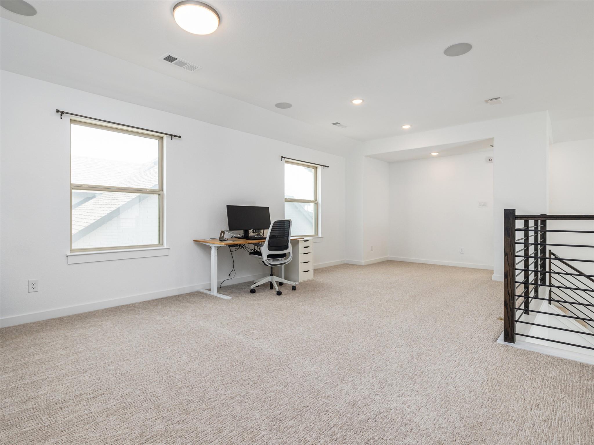 233 Arrowhead Mound Rd, Georgetown, TX 78628