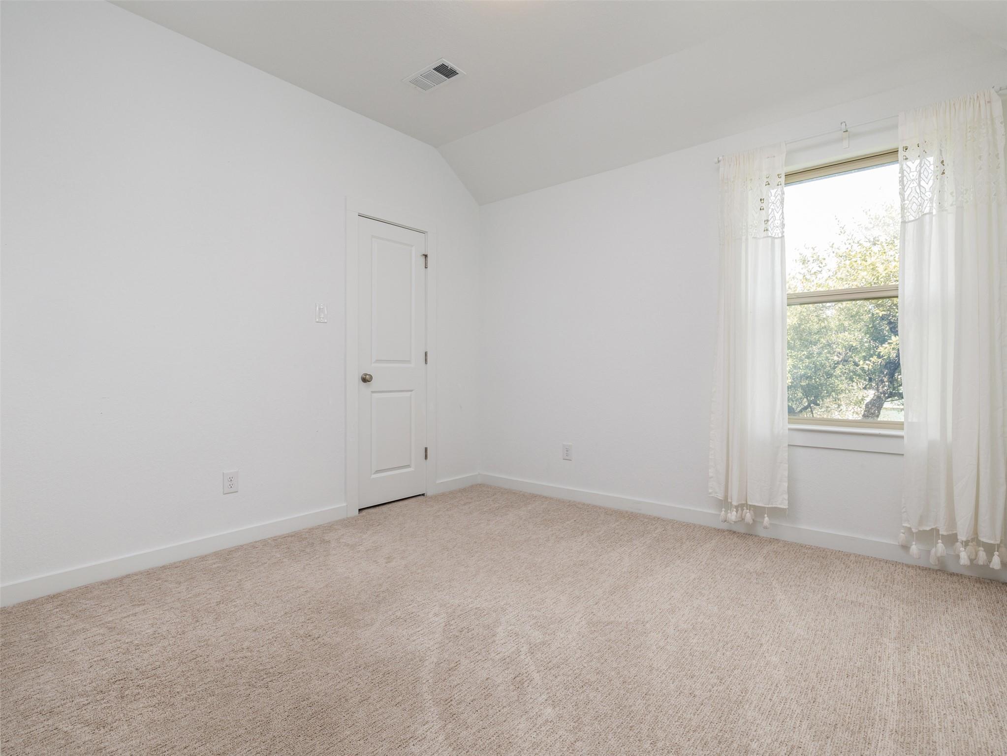 233 Arrowhead Mound Rd, Georgetown, TX 78628