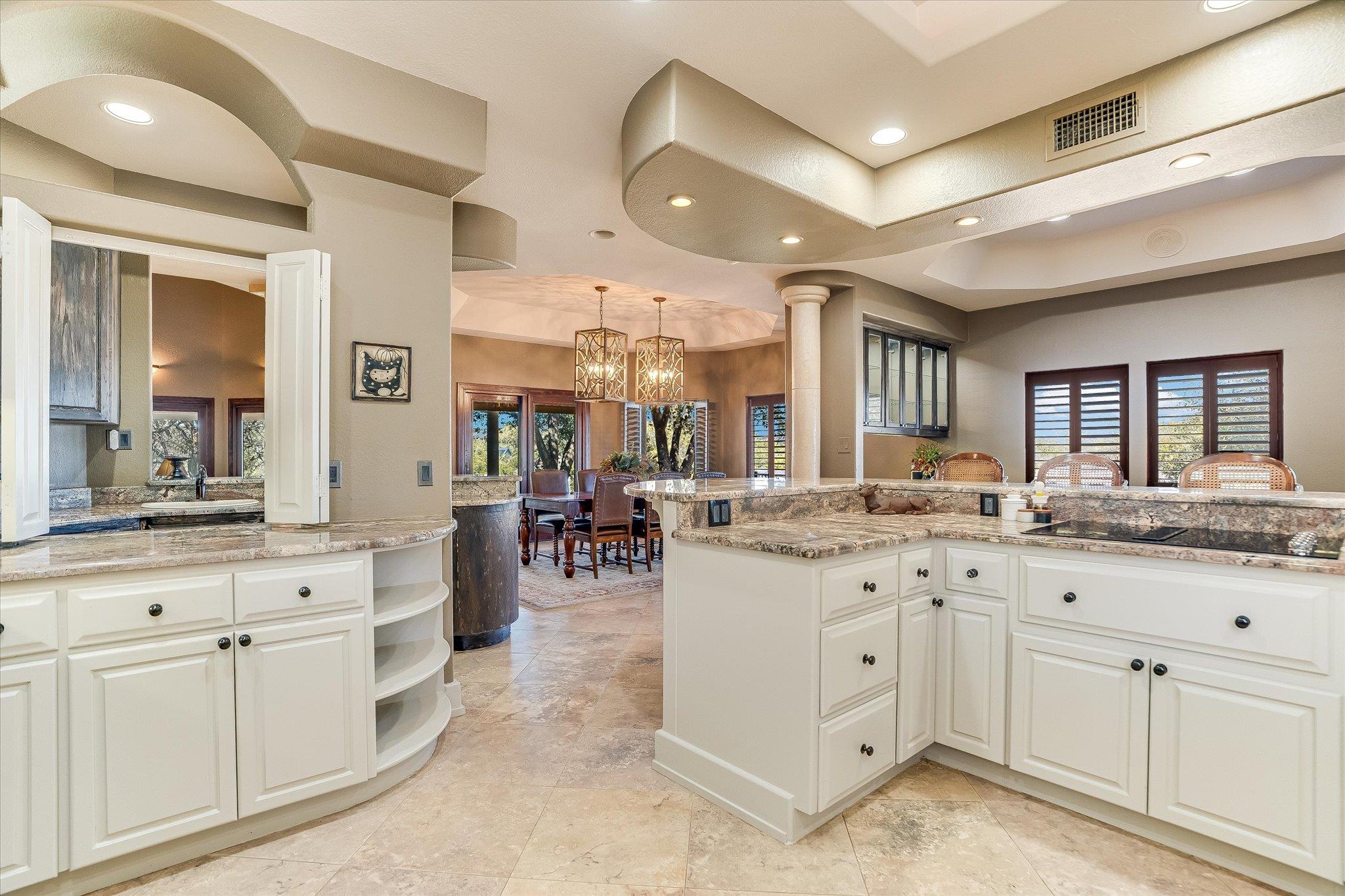 212 Florentine, Horseshoe Bay, TX 78657