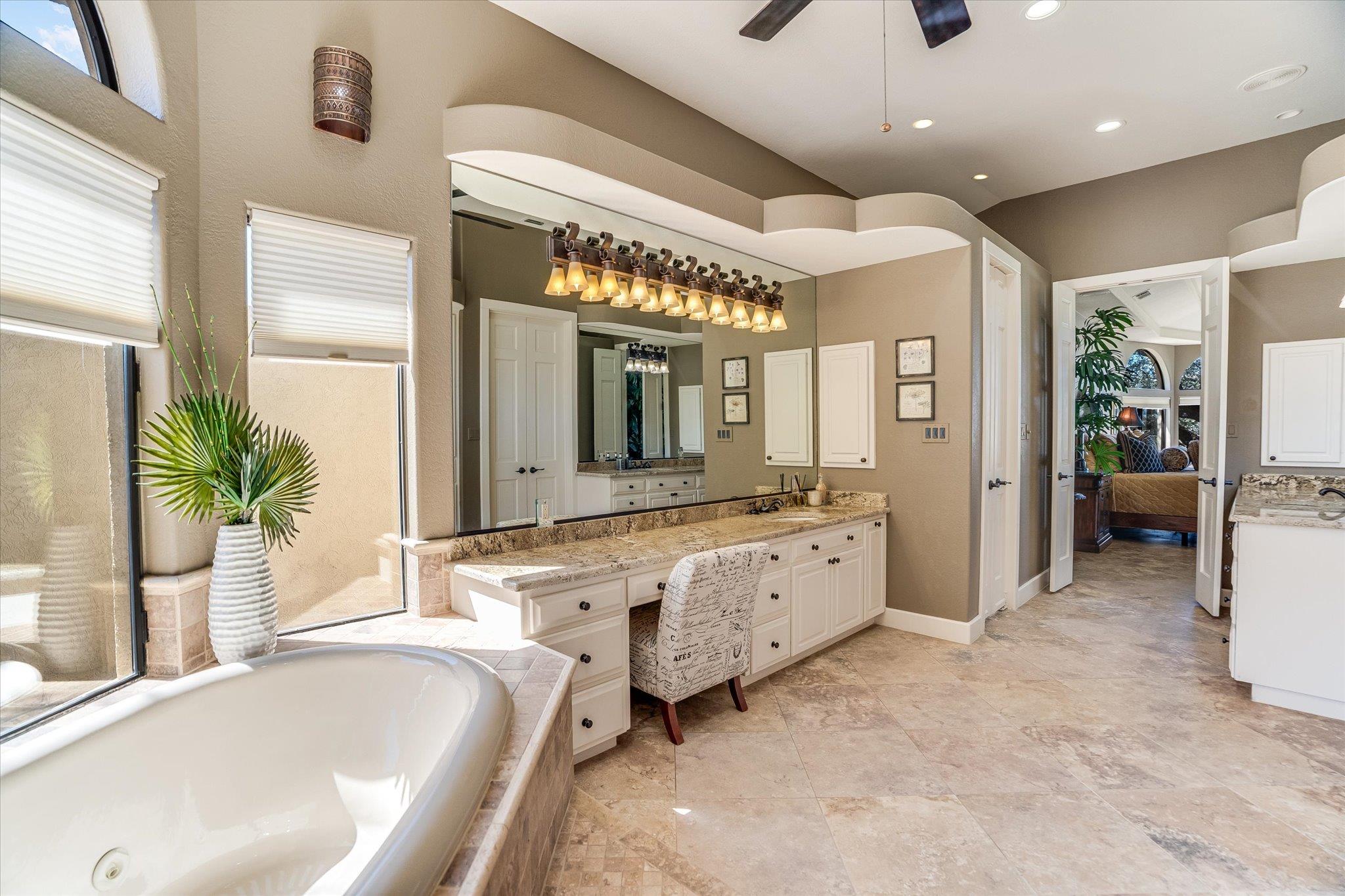 212 Florentine, Horseshoe Bay, TX 78657