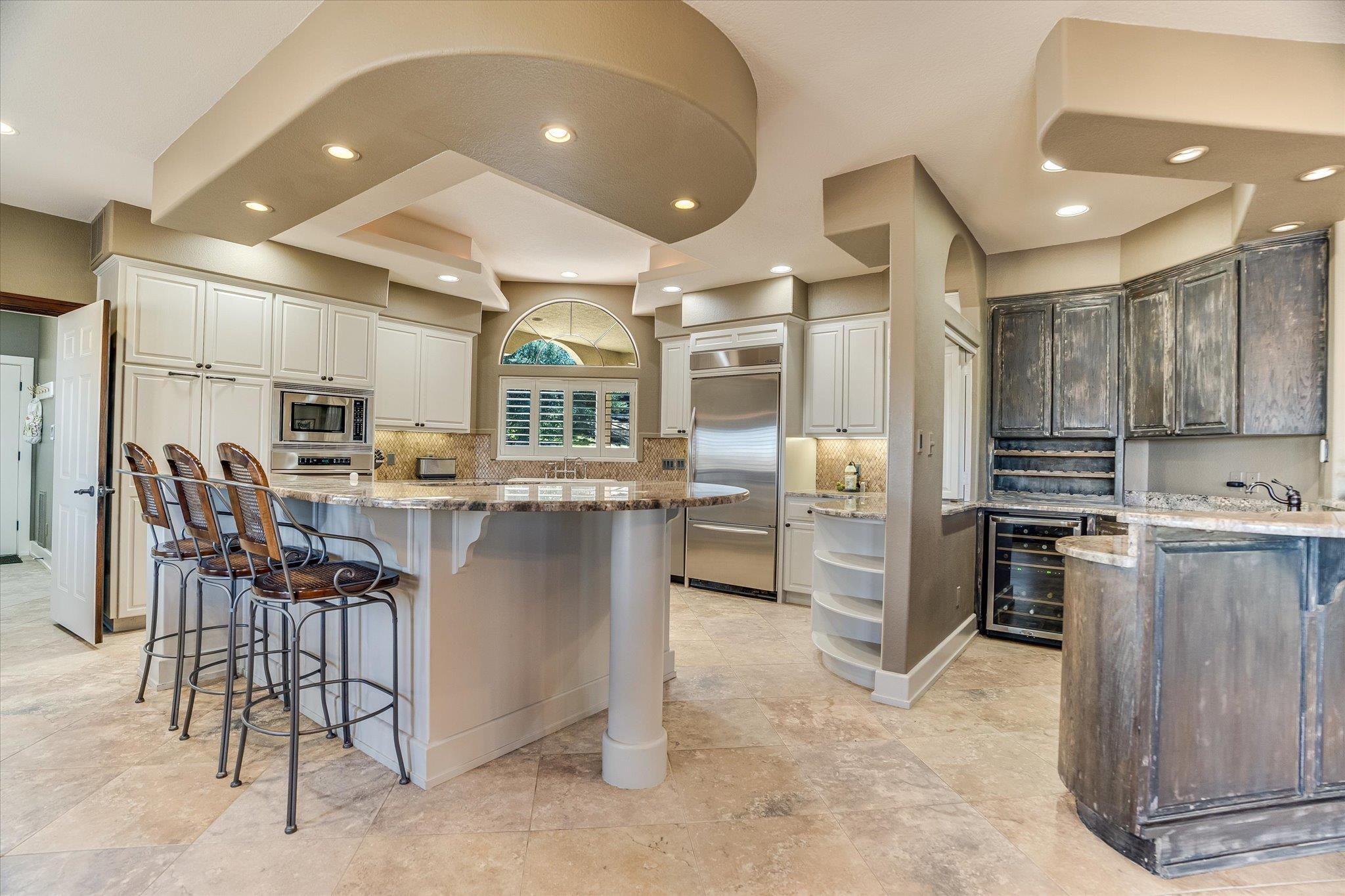 212 Florentine, Horseshoe Bay, TX 78657