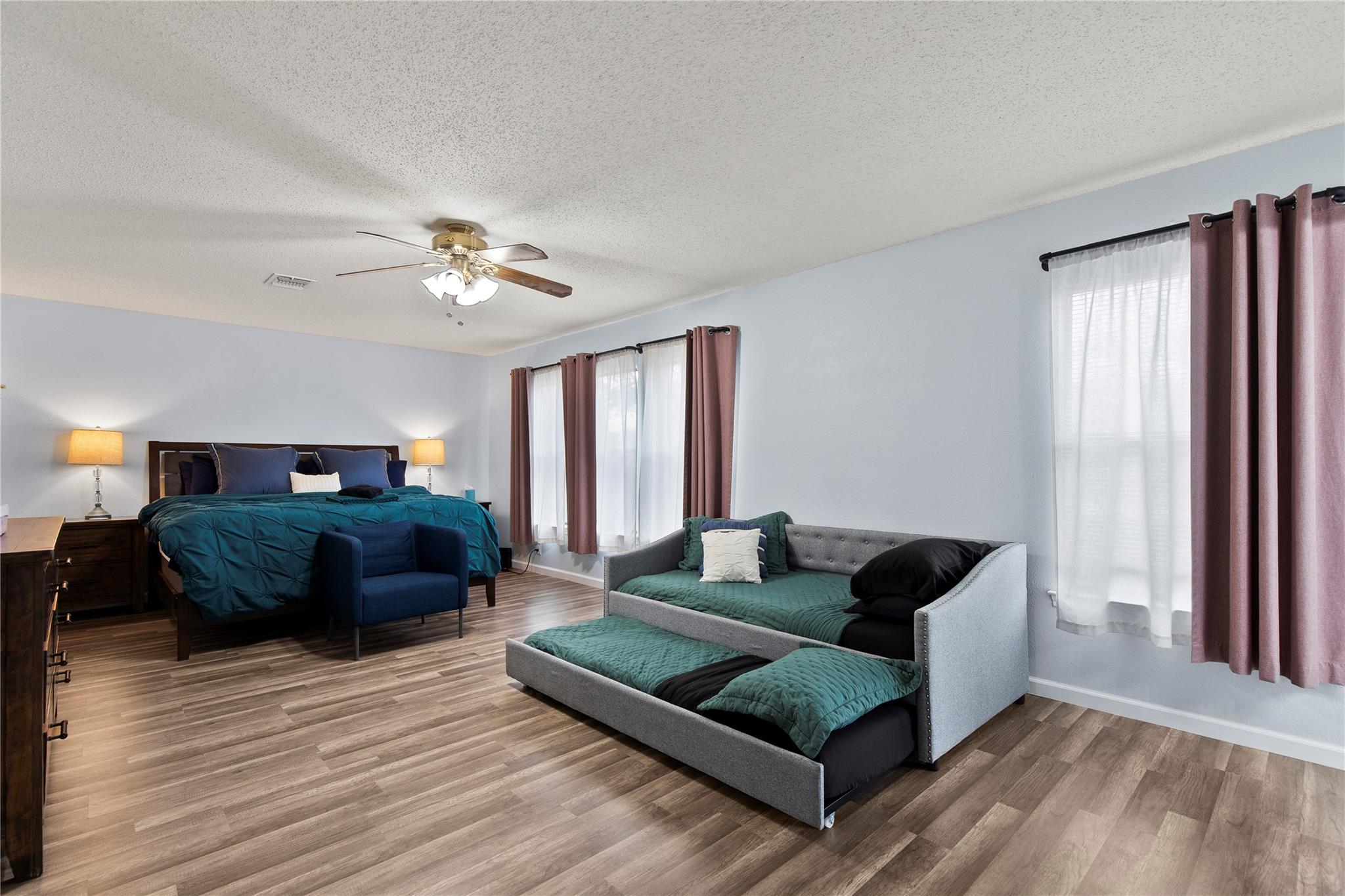 9107 Victory Pass Dr, San Antonio, TX 78240