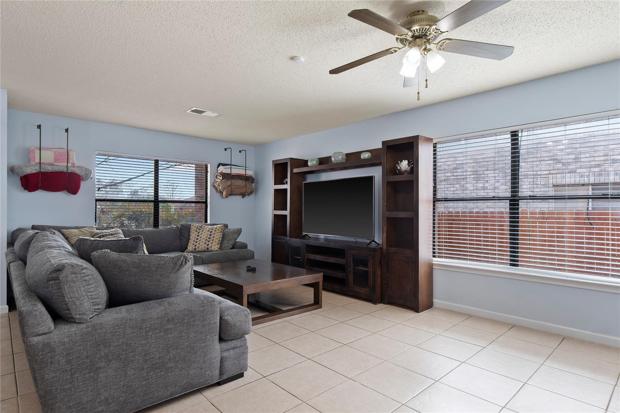 9107 Victory Pass Dr, San Antonio, TX 78240