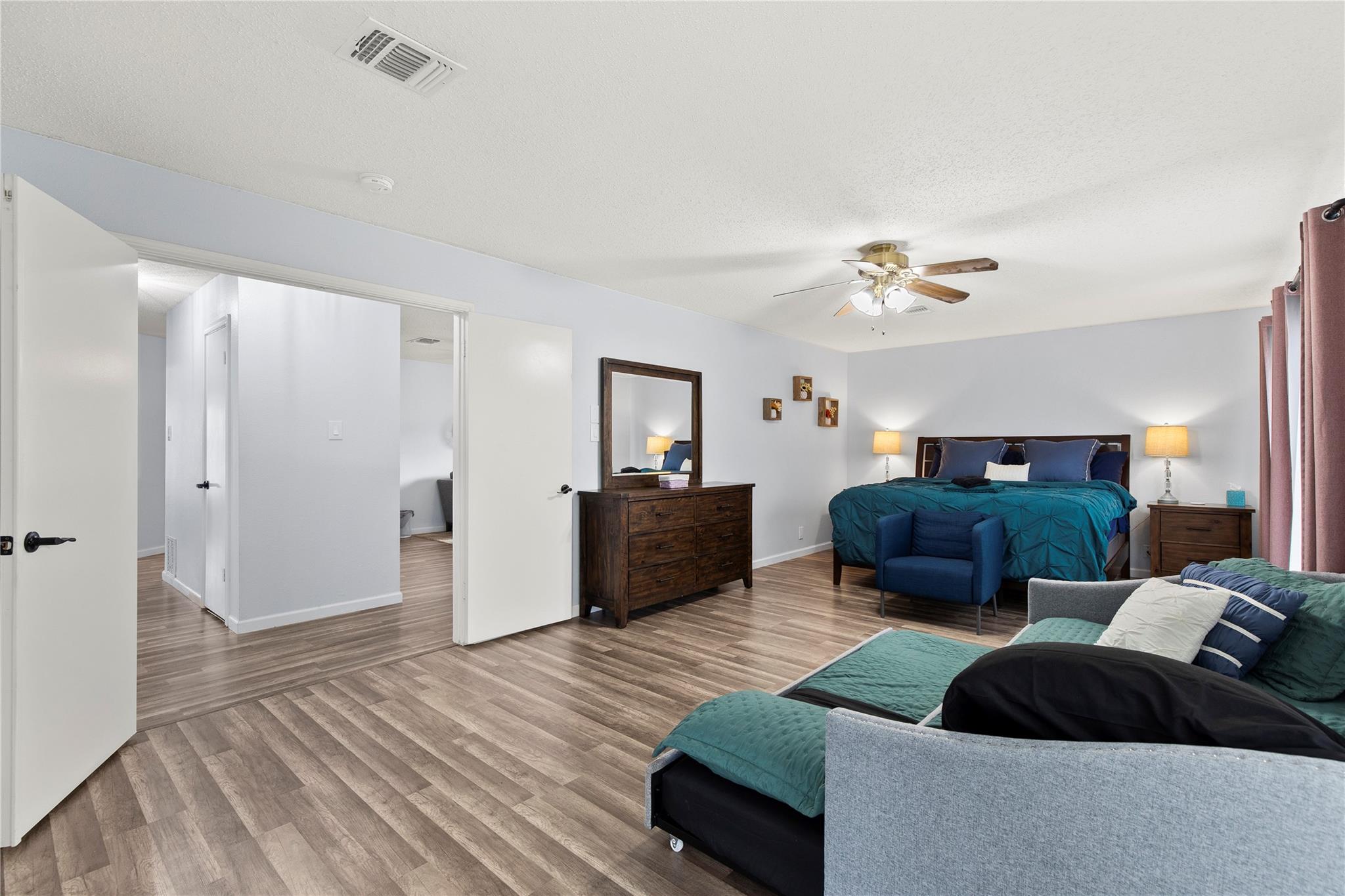 9107 Victory Pass Dr, San Antonio, TX 78240