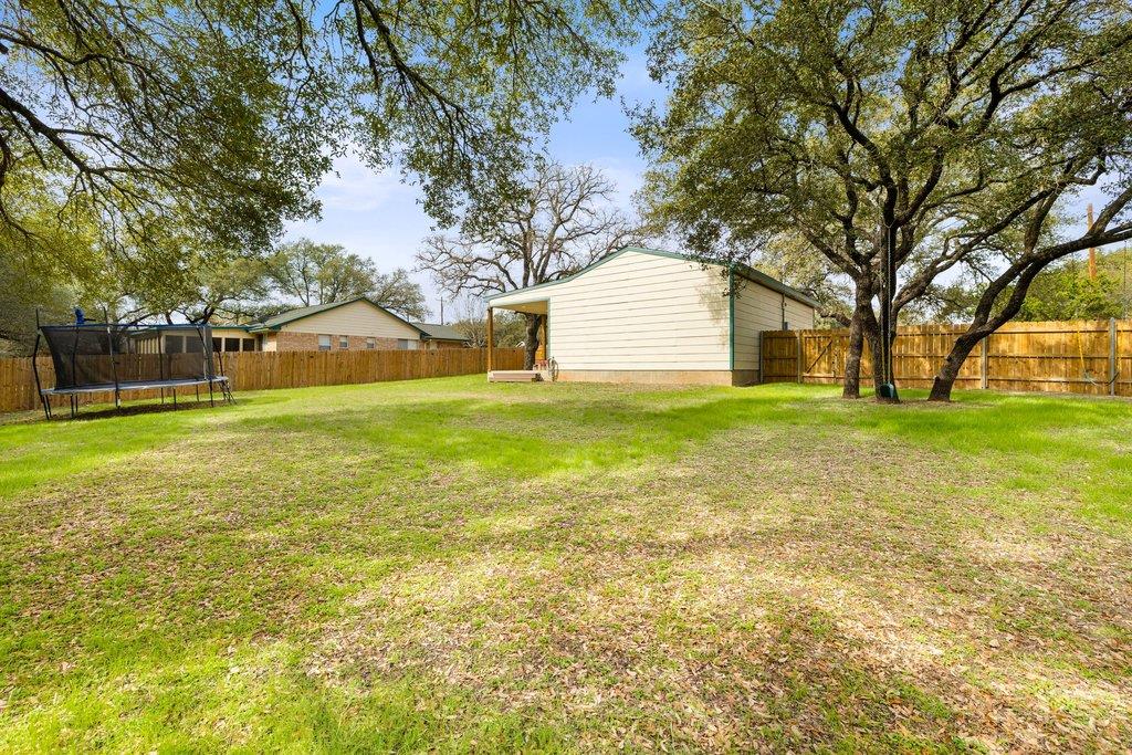 206 Cargill Dr, Spicewood, TX 78669