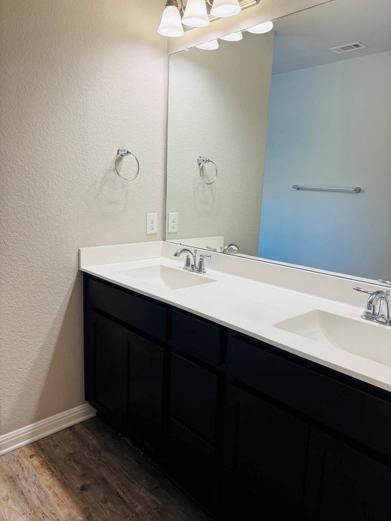 1304 Bear Peak Ln, Pflugerville, TX 78660