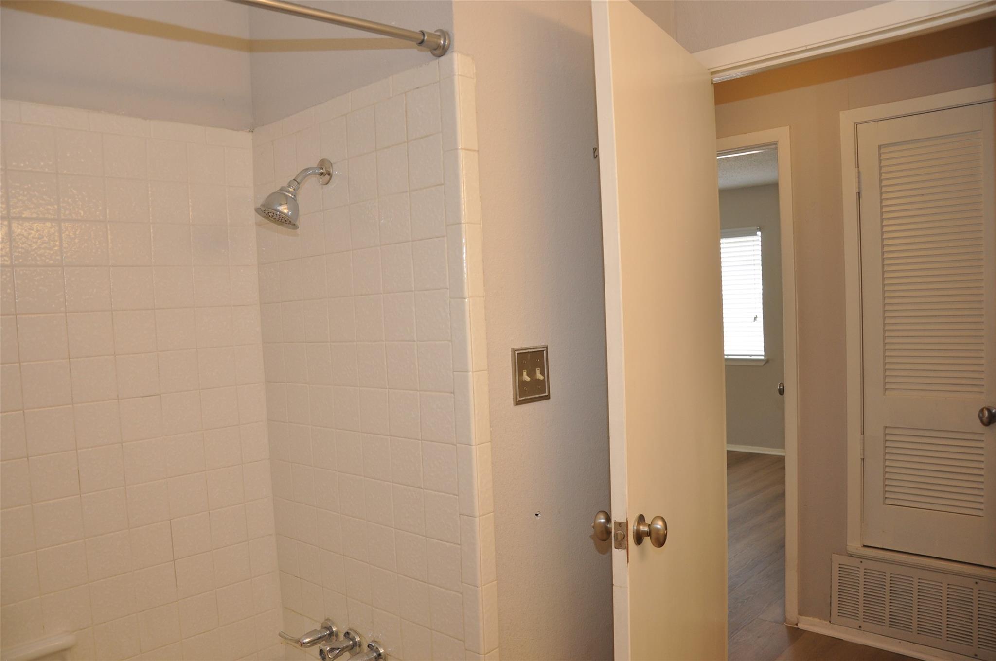 2011 Gathright Cv # A, Austin, TX 78704