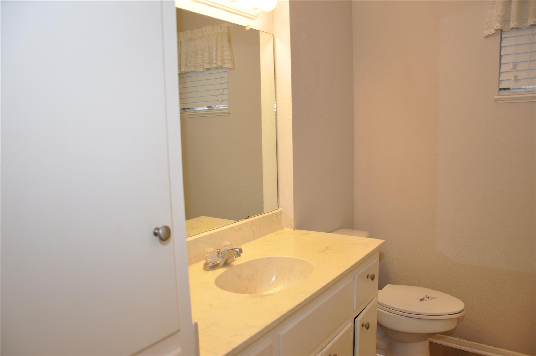 2011 Gathright Cv # A, Austin, TX 78704