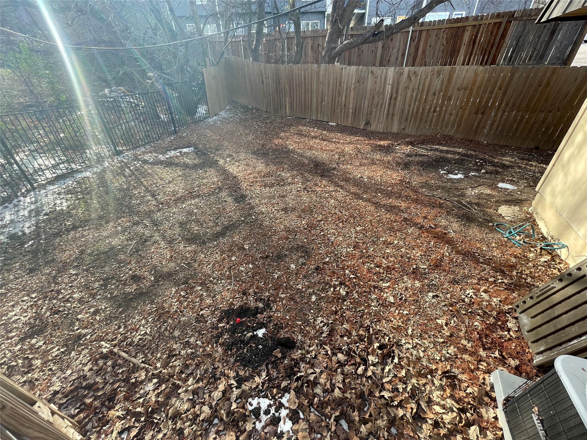 6253 Manor Rd # B, Austin, TX 78723