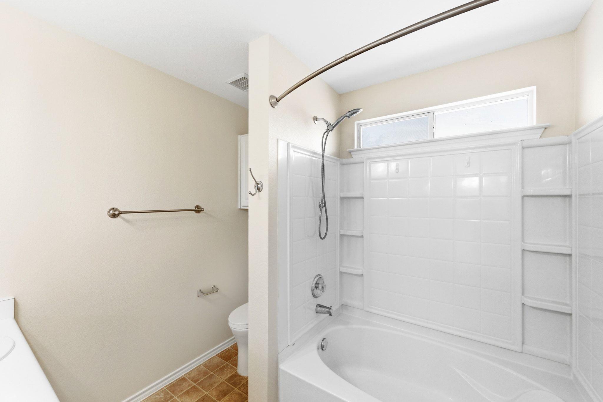 1251 Amberwood Loop, Kyle, TX 78640