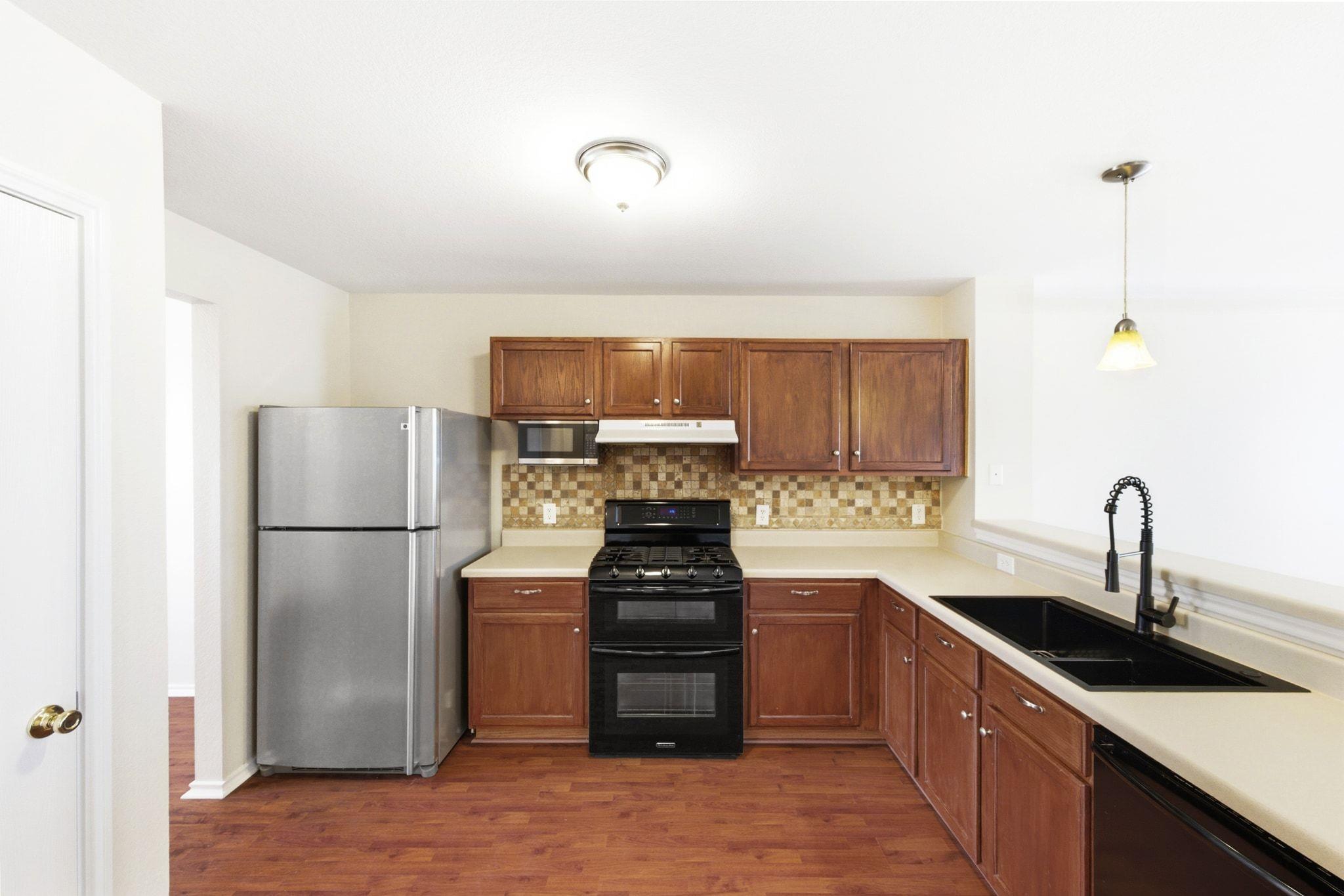 1251 Amberwood Loop, Kyle, TX 78640