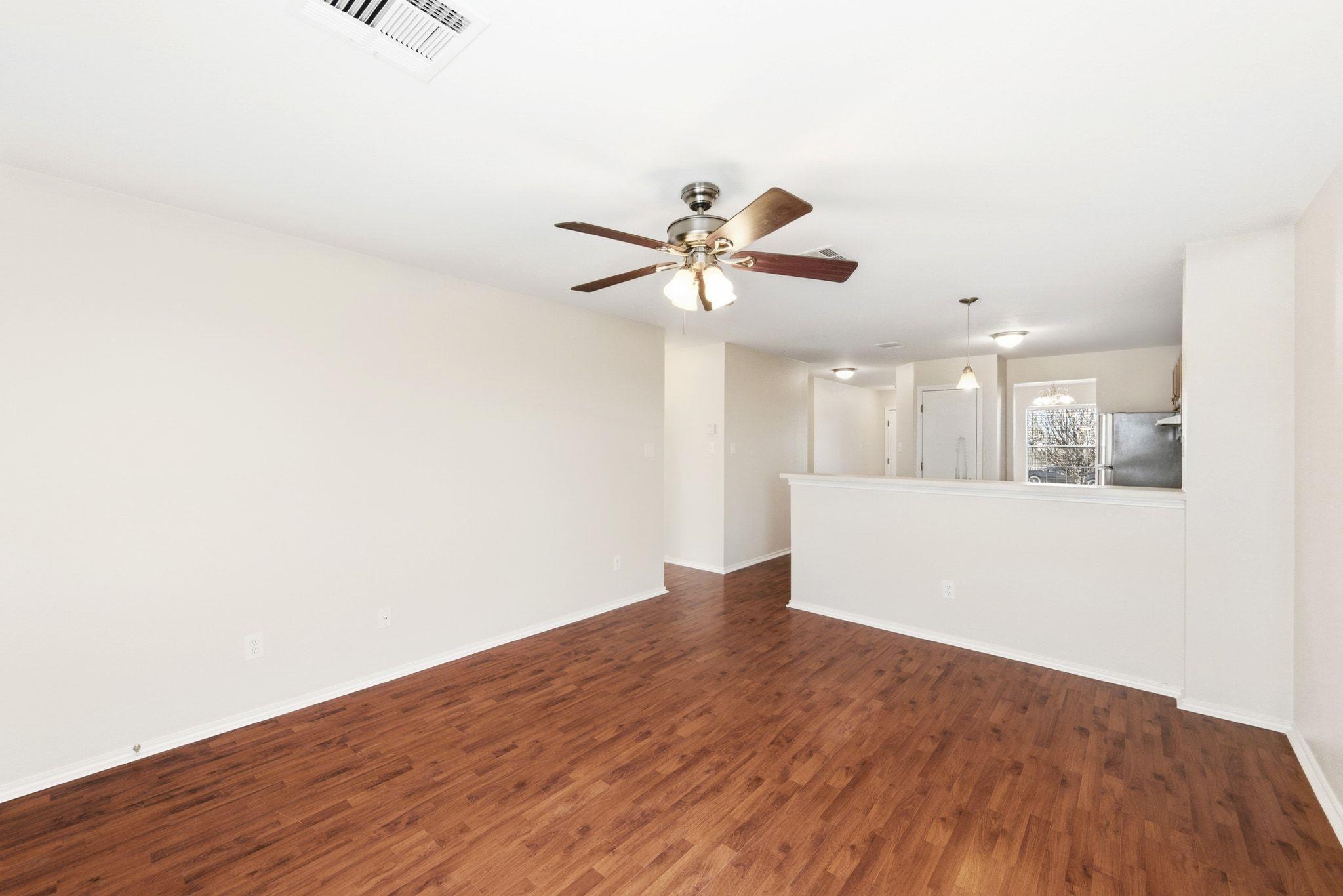 1251 Amberwood Loop, Kyle, TX 78640