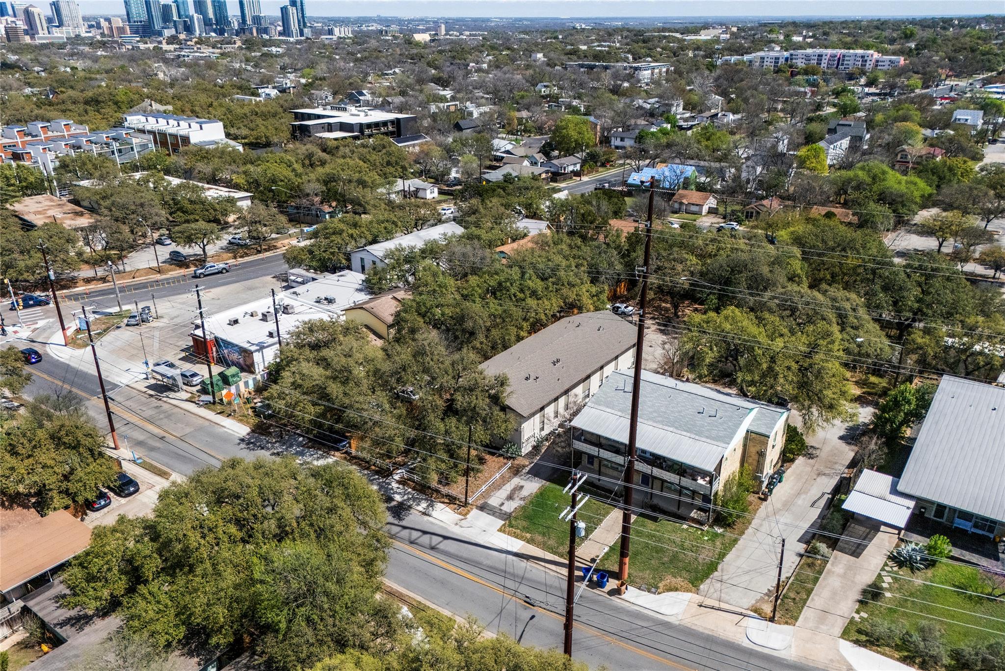 2411 S 5th St, Austin, TX 78704