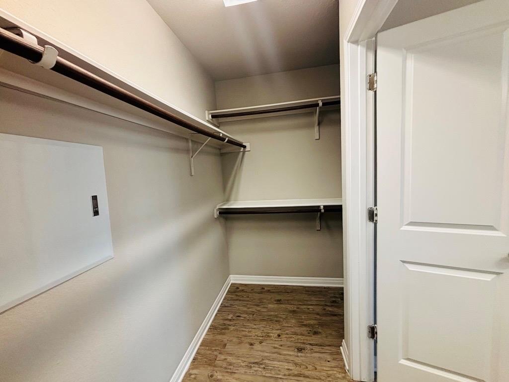 1314 Walden Pond Dr, Pflugerville, TX 78660