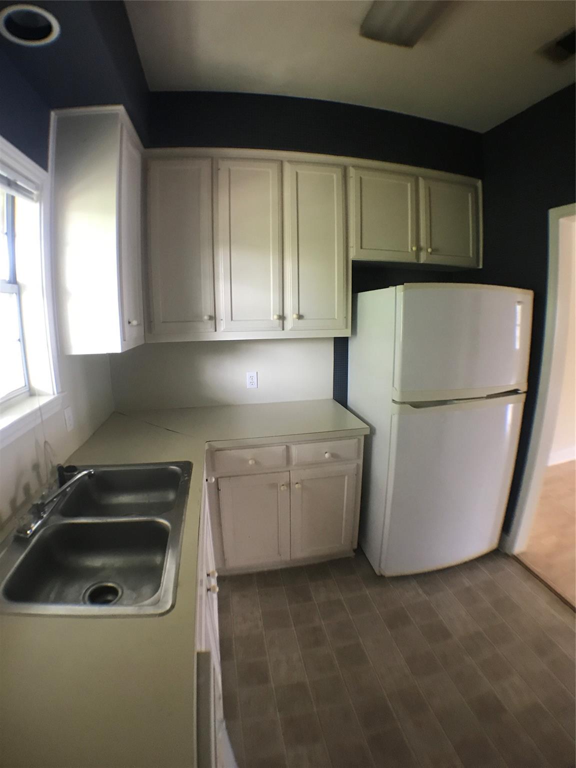 2100 San Gabriel St # 302, Austin, TX 78705