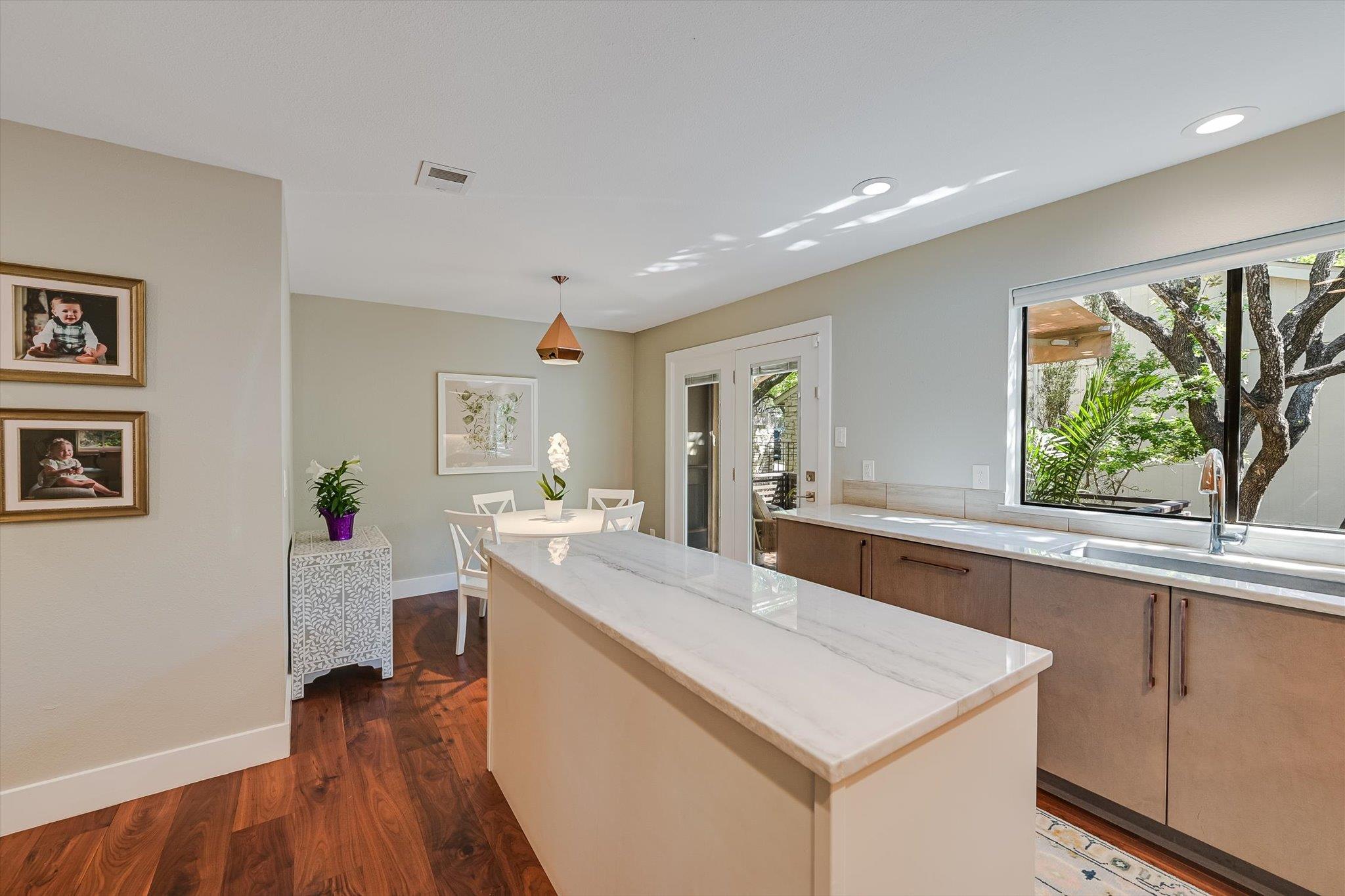 8121 Raintree Pl, Austin, TX 78759