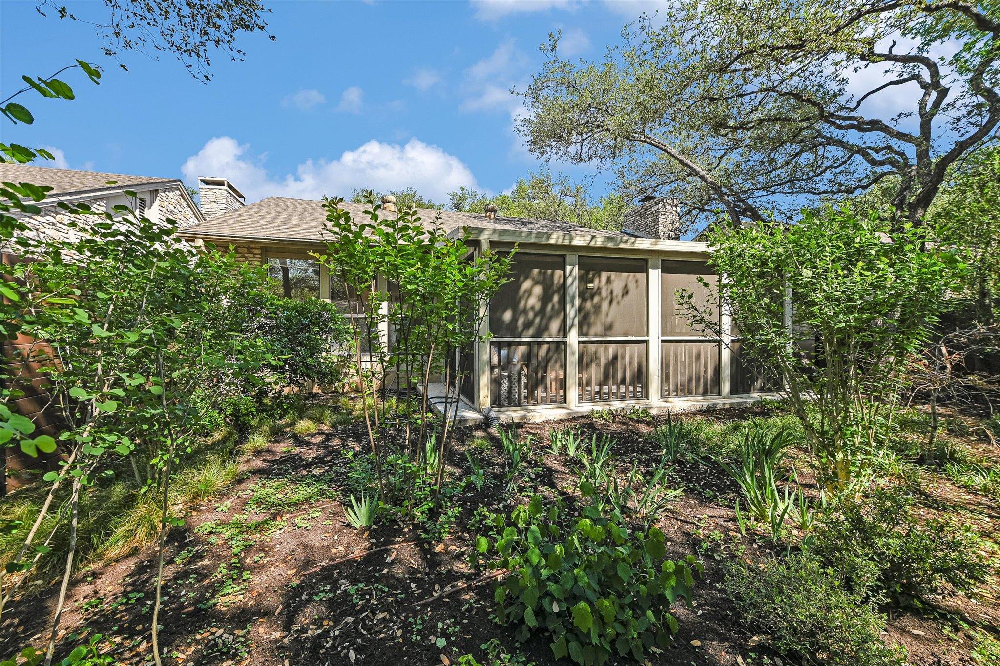 8121 Raintree Pl, Austin, TX 78759