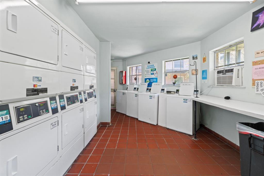 2425 Ashdale Dr # 43, Austin, TX 78757