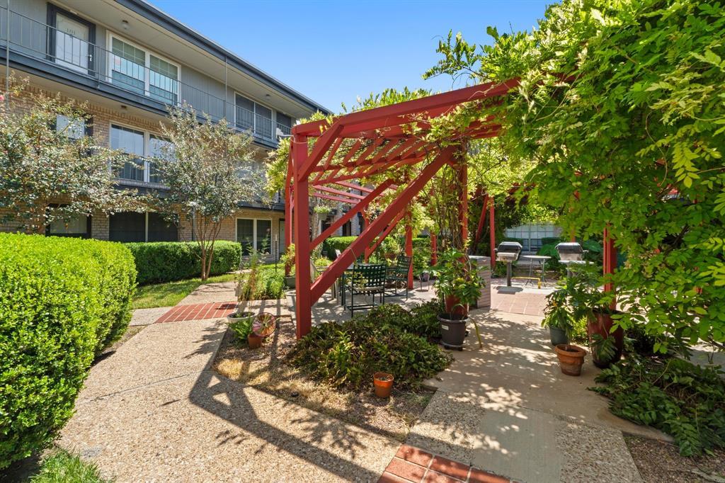 2425 Ashdale Dr # 43, Austin, TX 78757