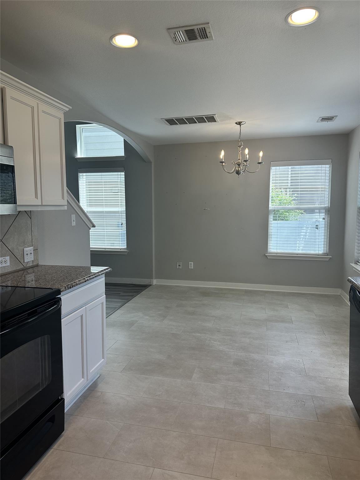 1813 Enchanted Rock Dr, Cedar Park, TX 78613