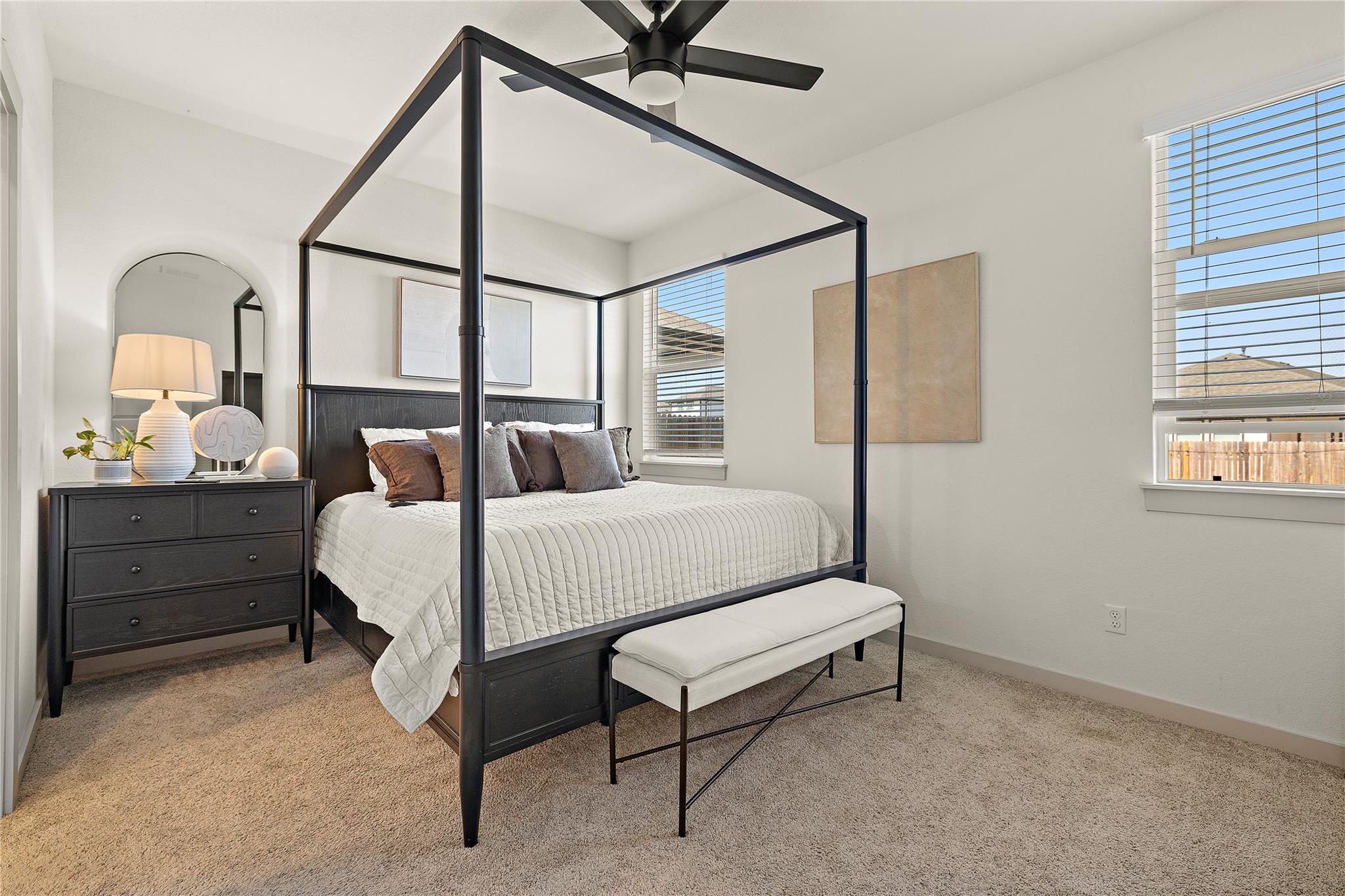 219 Greens Bayou Trl, Hutto, TX 78634