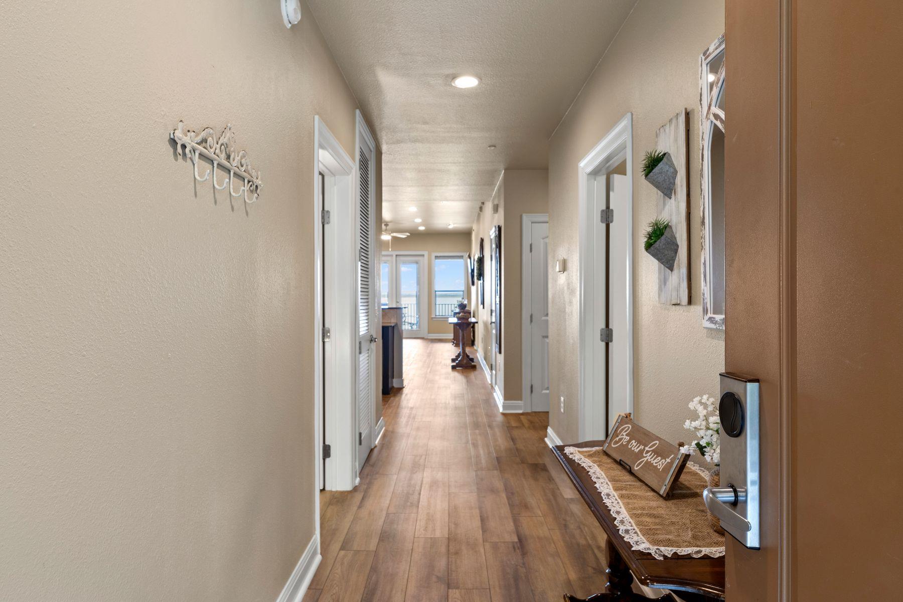 1001 The Cape Rd, Horseshoe Bay, TX 78657