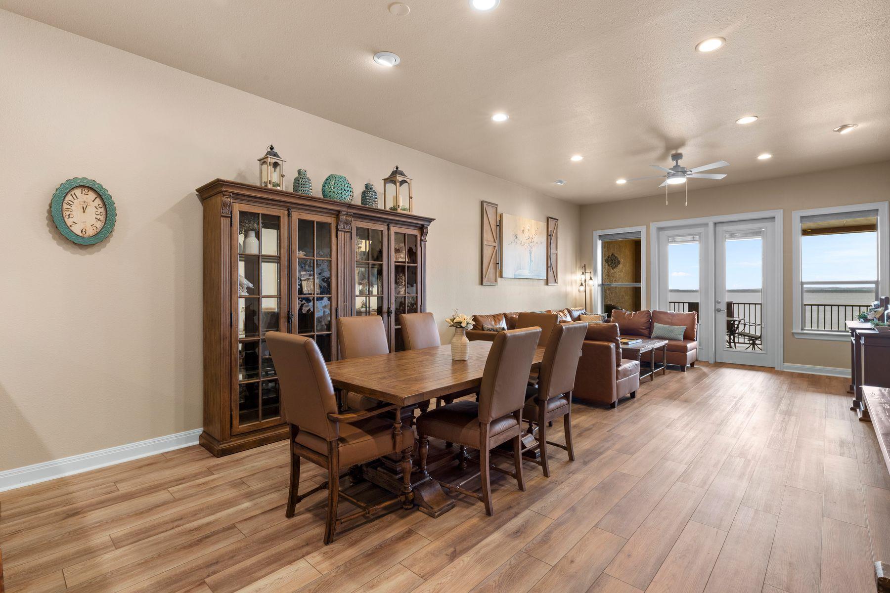 1001 The Cape Rd, Horseshoe Bay, TX 78657