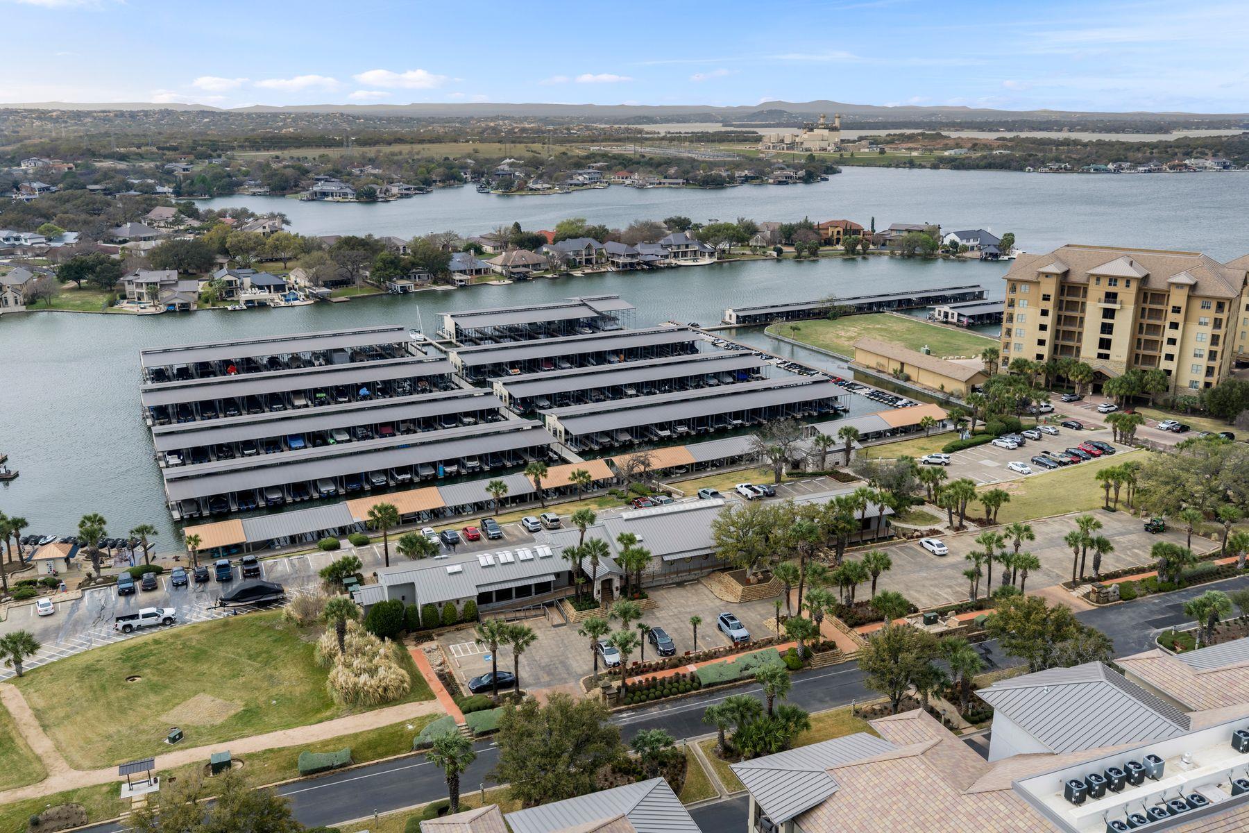 1001 The Cape Rd, Horseshoe Bay, TX 78657