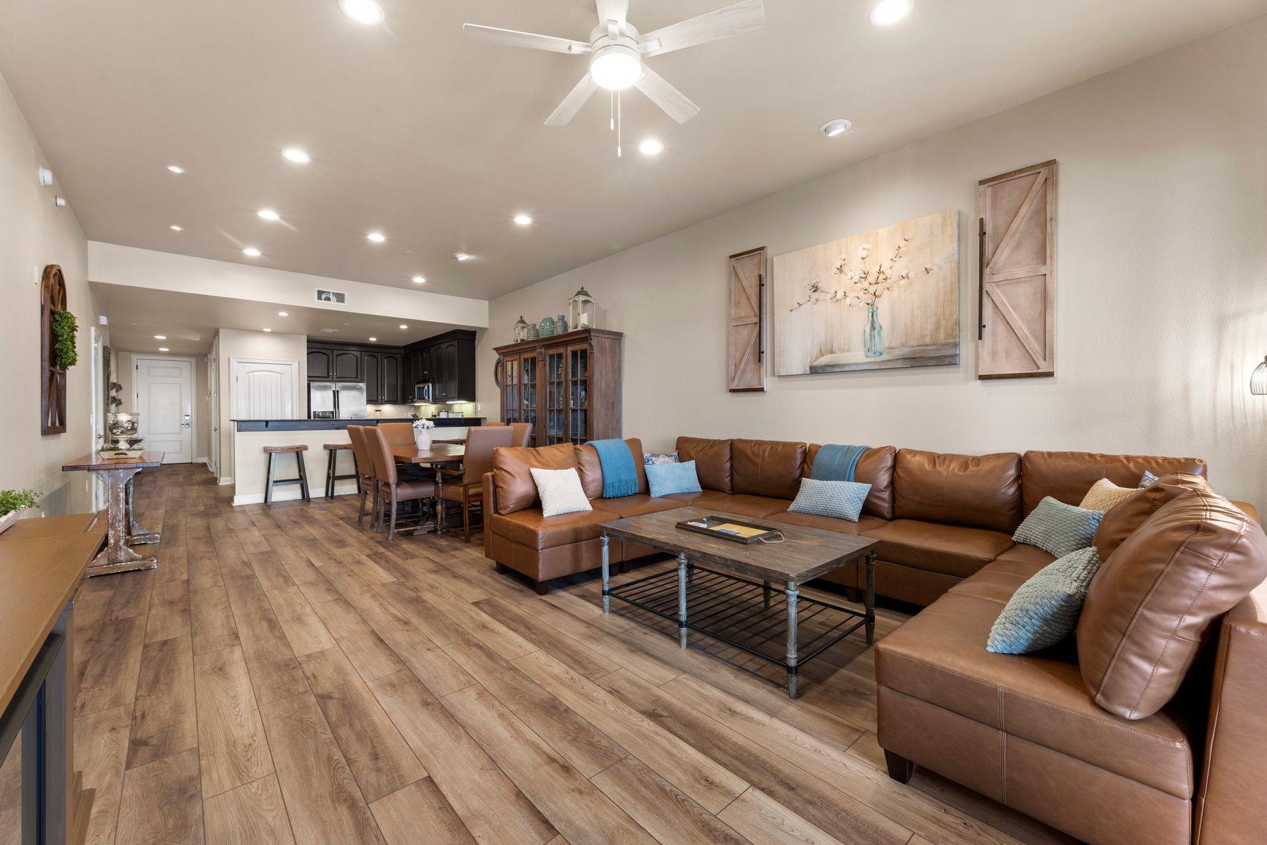 1001 The Cape Rd, Horseshoe Bay, TX 78657