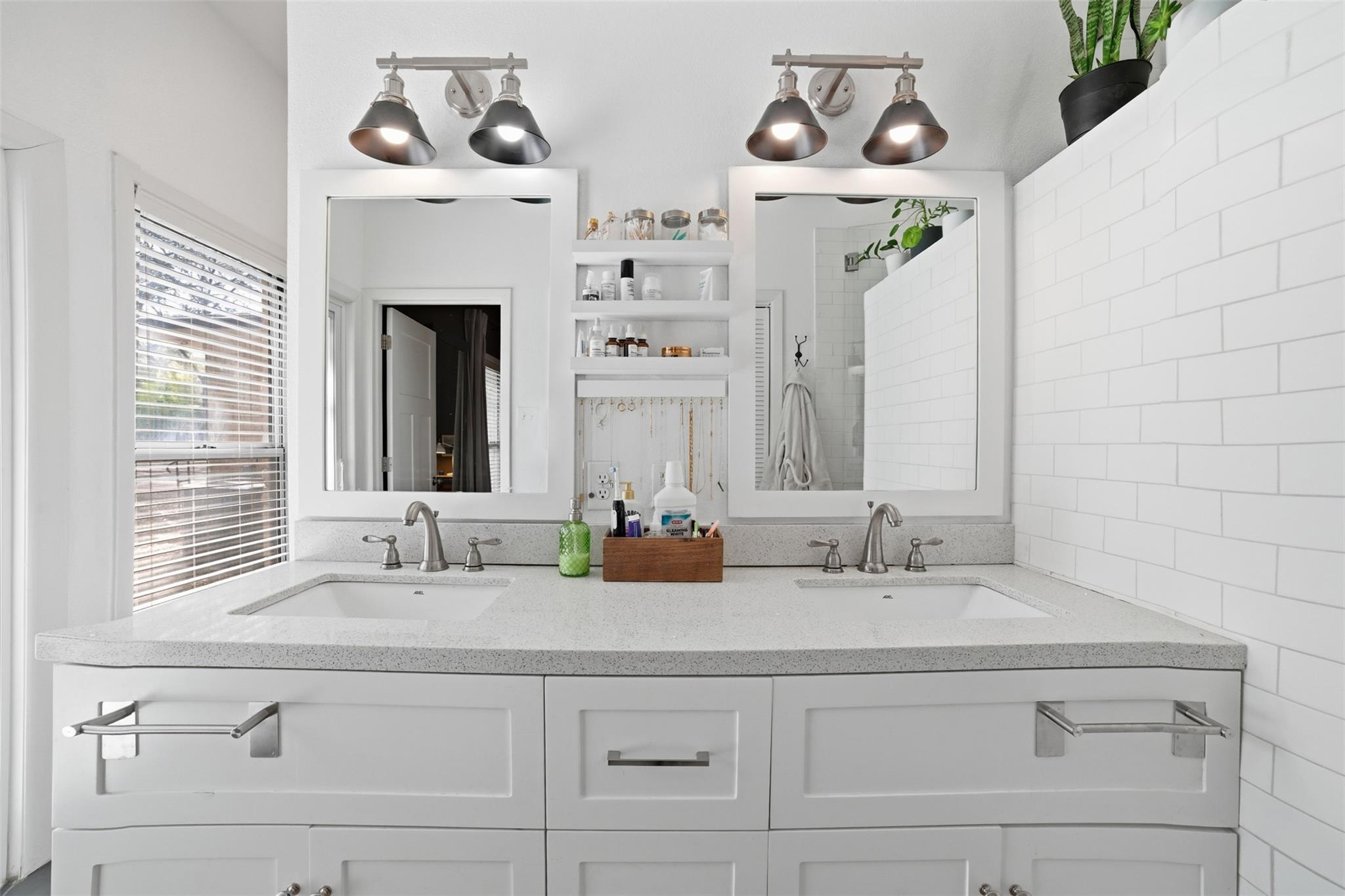 2189 Chaparral Dr, New Braunfels, TX 78132