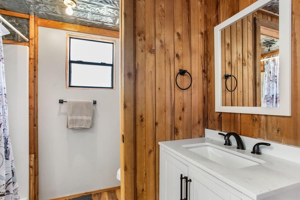 9475 N US HWY 377, Junction, TX 76849